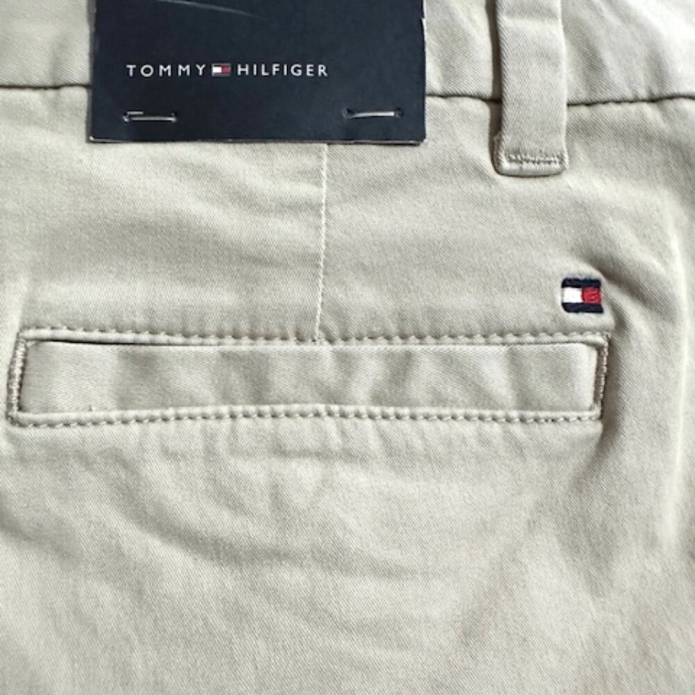 Tommy Hilfiger Hollywood Bermuda Shorts - Sz 6 - NWT - Picture 9 of 14